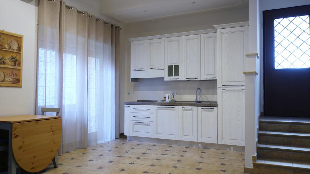 Eleonora'S Apartment Рим Екстериор снимка